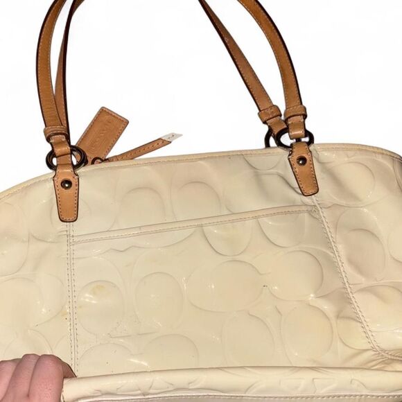 Coach | Leah Tote Bag - Picture 8 of 8